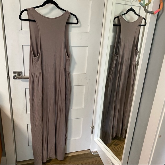Lovely Racerback Maxi Dress Lost in Layers L/XL in Taupe - Picture 3 of 7